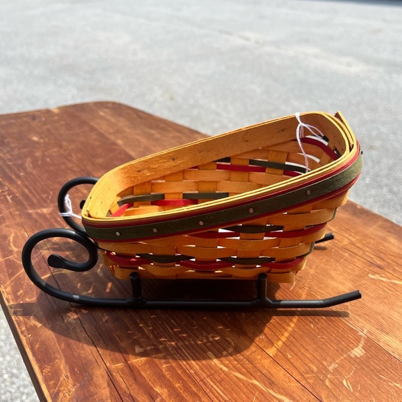 1999 Dash Away Sleigh Basket - Picture 1 of 5